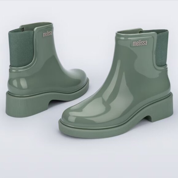 NEW MELISSA Made In Brazil Waterproof Chelsea Chelsea Boots in green 825 3m2 - Picture 4 of 9